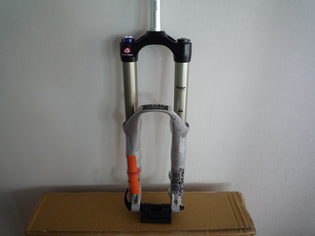 rockshox totem
